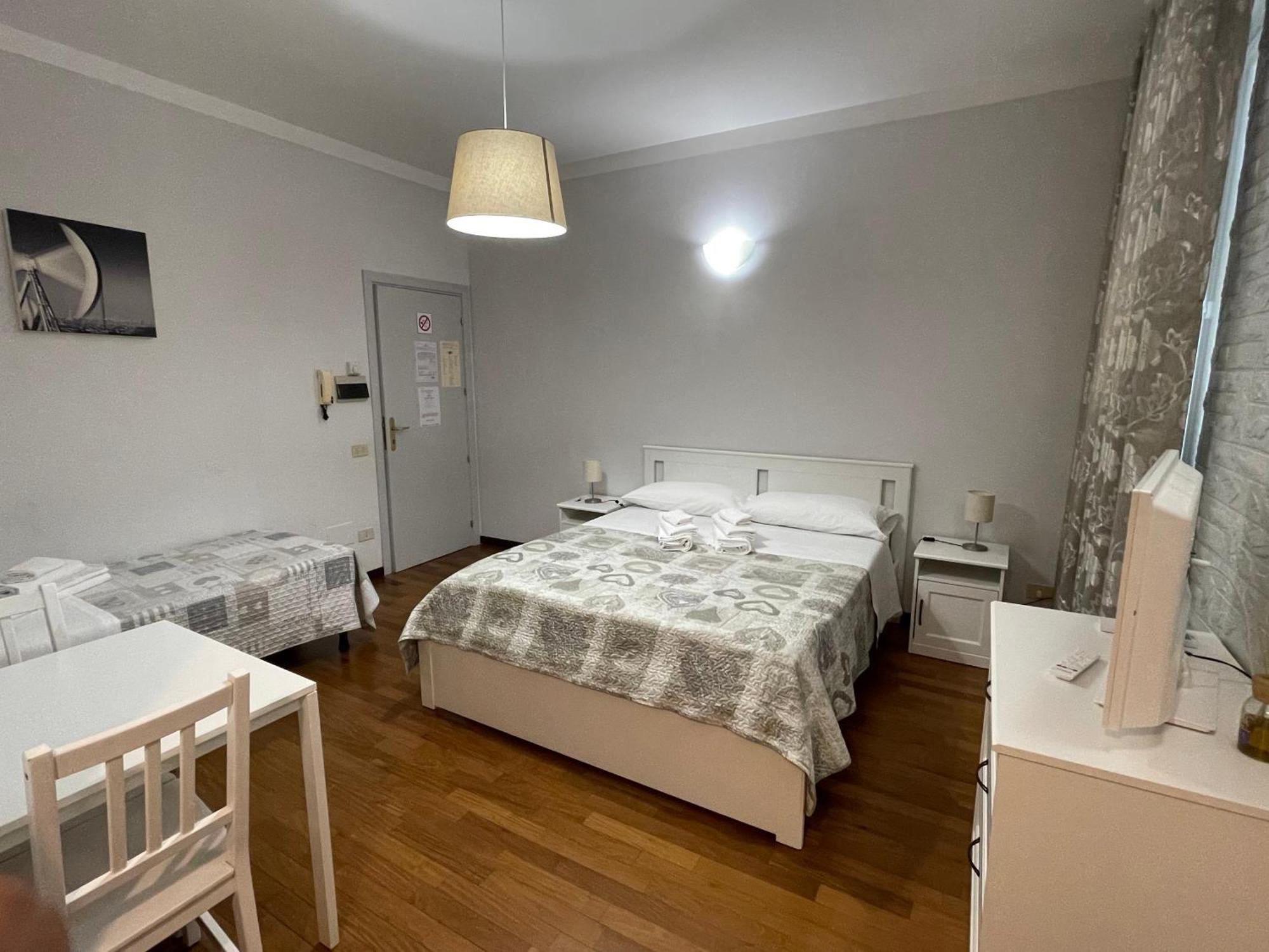 Rooms & Breakfast La Filigrana Fabriano Luaran gambar